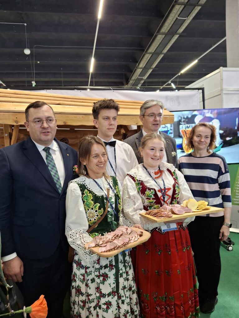 BCU Nowy Targ na targach AGRO & Active Travel w Kielcach